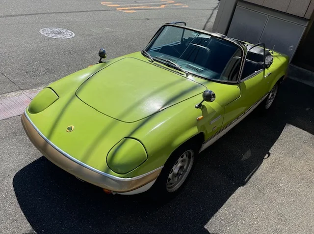 ‘71ロータスエラン スプリント DHC（オープン）右ハンドル ピスタチオグリーン